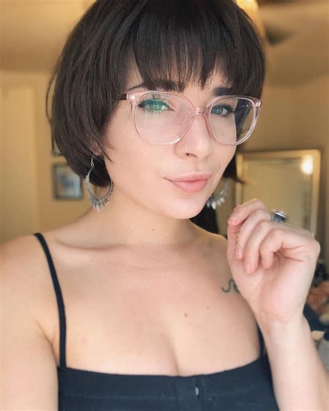 awesome bob hairstyle and glasses