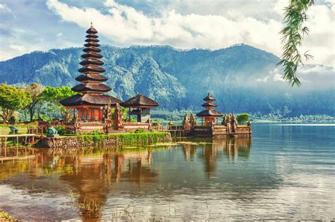 indonesia travelingeast