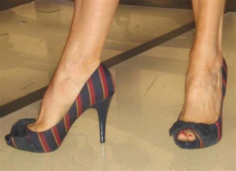 Mika Brzezinski S Shoes The Morning Joe Co Host Reveals What She S