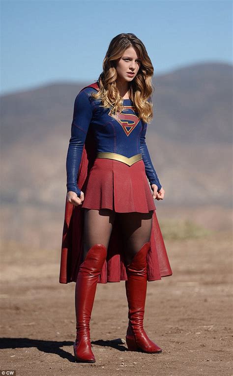 Melissa Benoist Reveals What Its Like To Fly As Supergirl Daily Mail