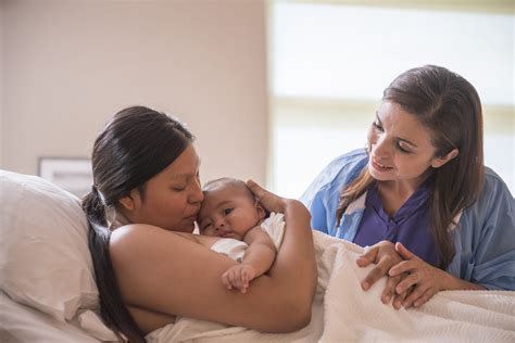 health problems  moms     giving birth unm