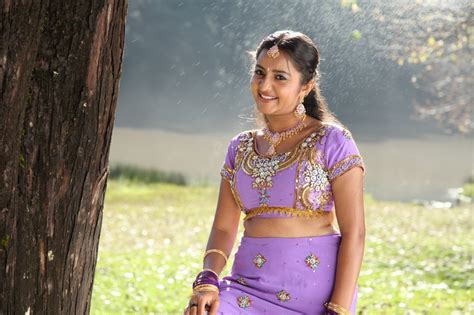bhama latest hot photos bhama new hot stills pictures new movie posters