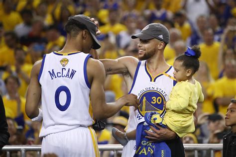 nba star steph curry i don t want to visit trump at white house the independent