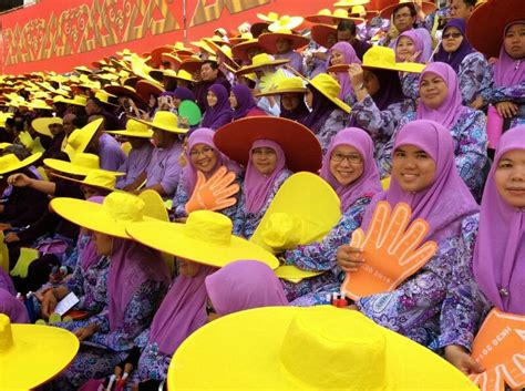 jabatan pendidikan kokurikulum cawangan daerah tutong sambutan hari kebangsaan negara brunei