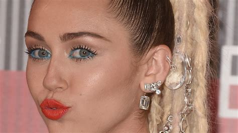 Miley Cyrus Makes Instagram History With Selfie Starring