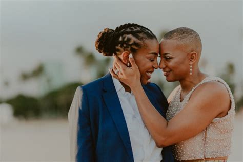 Brandi And Tia’s Hawaii Beach Elopement On Magic Island Love Inc Mag