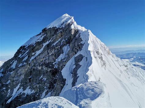 everest sherpas summit explorersweb