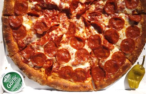 Papa John S Deals And Specials On National Pizza Day Hellogiggles