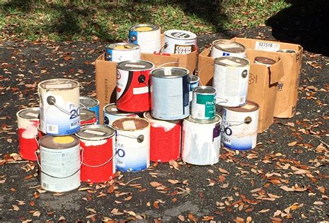 dispose    paint neatly designed