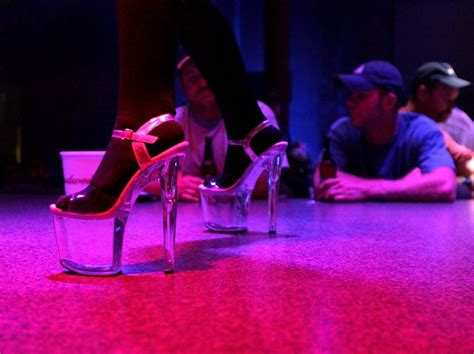 Strip Club Sues Texas Teen Stripper – Nbc 5 Dallas Fort Worth