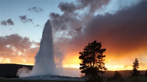 Usa Today Ranks Yellowstone Among The Best Summer Vacation