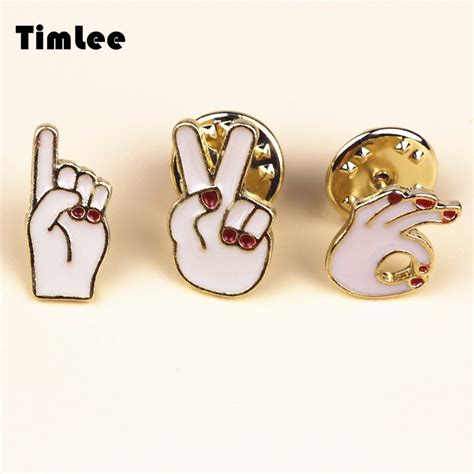 Timlee X091 Cute Yes Ok Hand Gesture Metal Brooch Pins Button Pins Girl