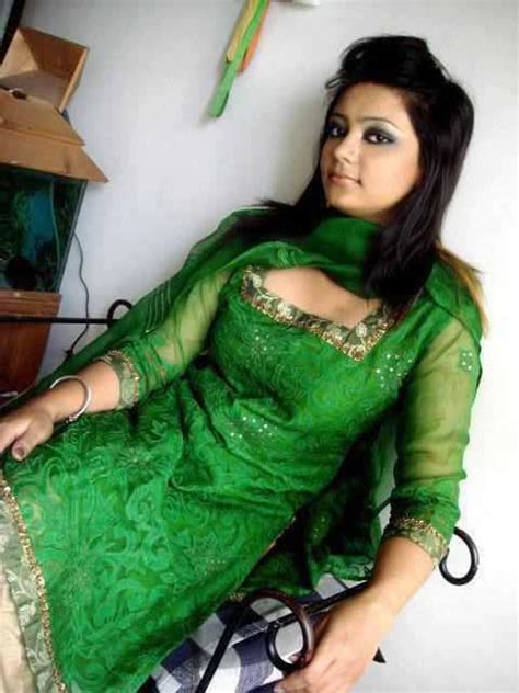 99hyderabadgirl find indian hot girls for marriage