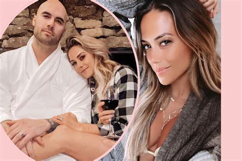Jana Kramer Says Ex Mike Caussin Didn T Perform Oral Sex On Her For