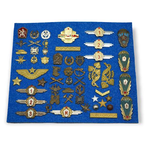 vojenske odznaky  aukro
