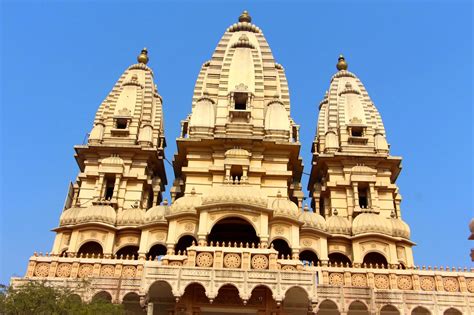 sridhar peddisettys space incredible india temples  delhi