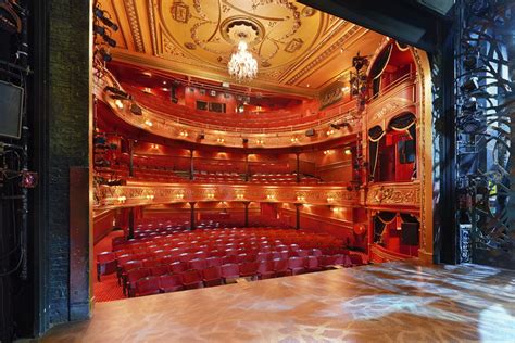 london theatres  michael coveney  peter dazeley book review