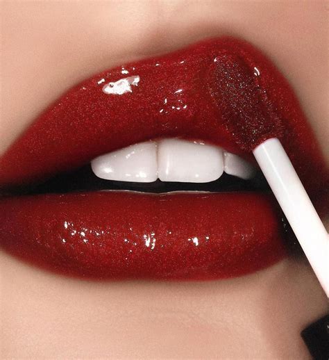 pin  maquiagem beleza produtos red lips makeup  red aesthetic