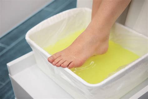 paraffin pedicure benefits  application tips ultra beautify