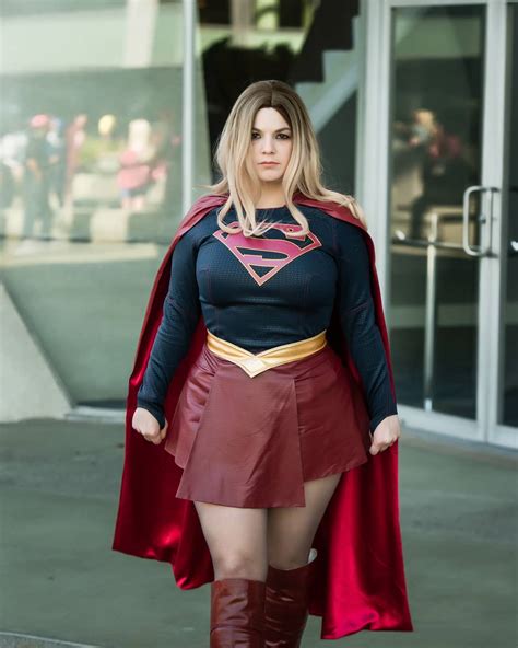 Supergirl Cosplay R Pics