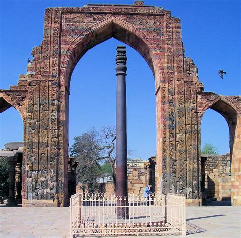 ashoka pillar  delhi  iron pillar     flickr