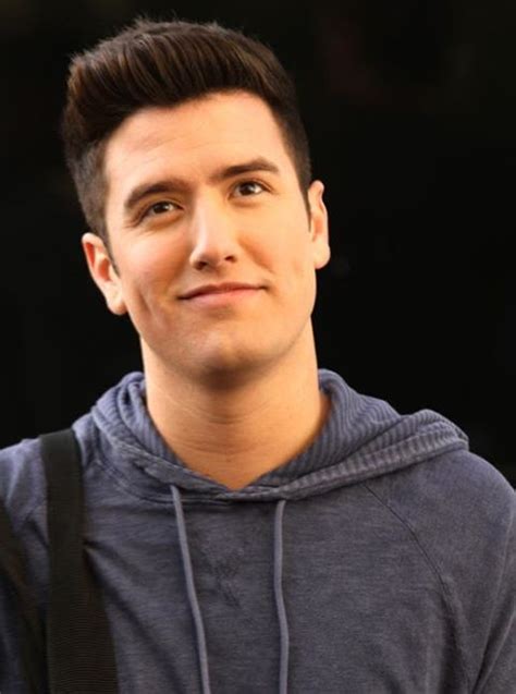 logan henderson height and weight celebrity weight