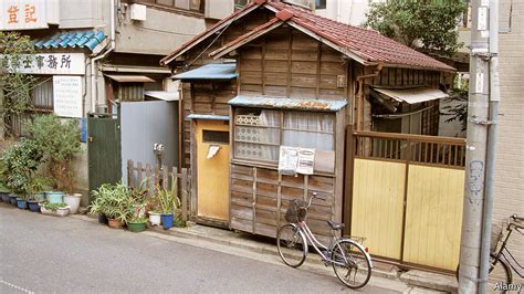 Why Japanese Houses Have Such Limited Lifespans Nobody’s Home