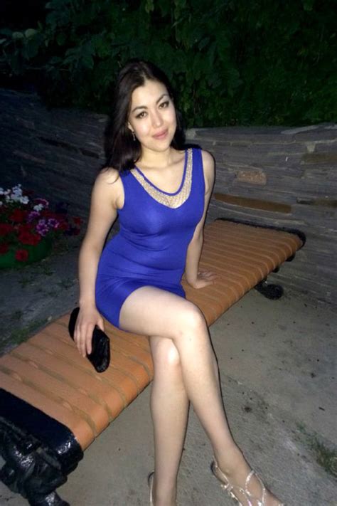 meet beautiful kazakhstan woman ainura 29