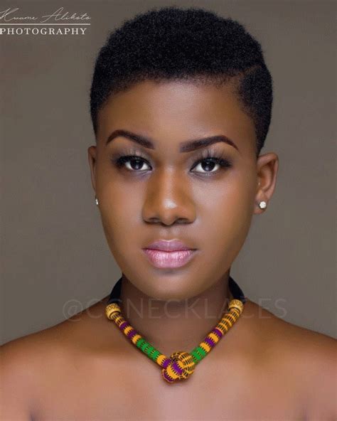 cheveux crépus courts short natural hair styles natural hair styles