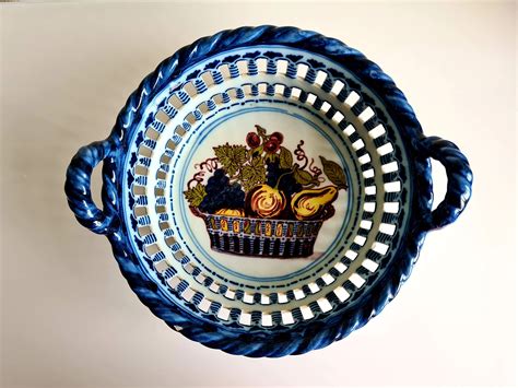 makkumer aardewerk merktekens aardewerk theebus met zilveren dop  eeuw theebus blauw