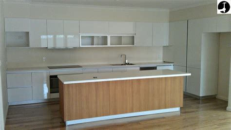 install  kitchen