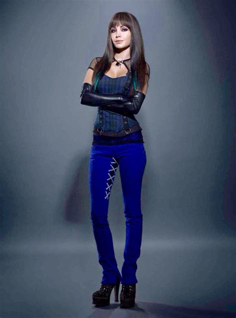 Kenzi From Lost Girl Love Her Clothes And Hair Favorite Character