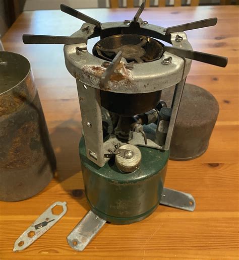 vintage coleman model  gas stove military wwii   sale simhqcom