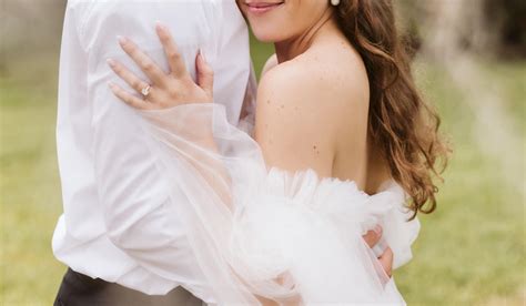 Megan Evans And Colby Owens S Wedding Website