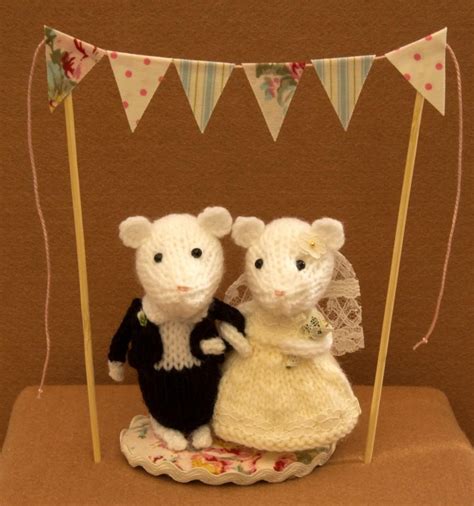 bride  groom mice  bunting wedding mice wedding cake topper