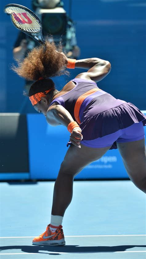 Serena Williams Destroyed Her Racket After Australian Open Injury
