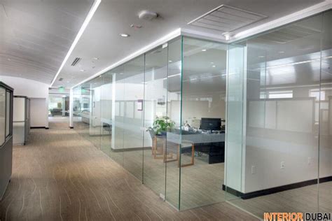 Glass Partitions Dubai Abu Dhabi And Uae Glass Partitions For Bathrooms