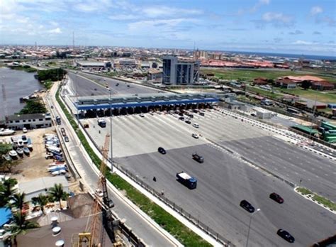 nigeria  tr required yearly  infrastructure development  bank