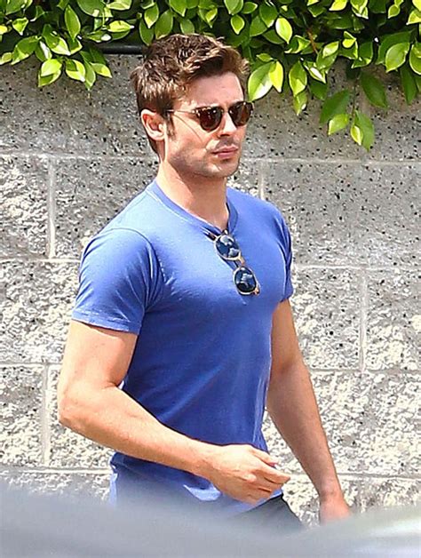 zac efron wore blue while out in la on monday celebrity pictures