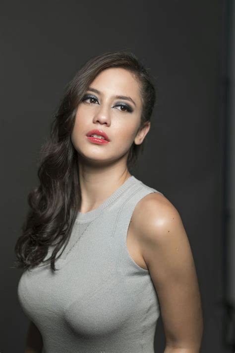 Wanita Paling Cantik Di Malaysia – Irnisa