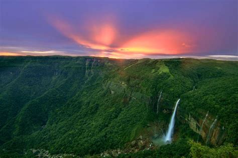10 breathtaking waterfalls in india you must explore