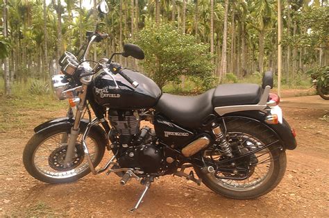 top  royal enfield thunderbird  hd pictures  latest