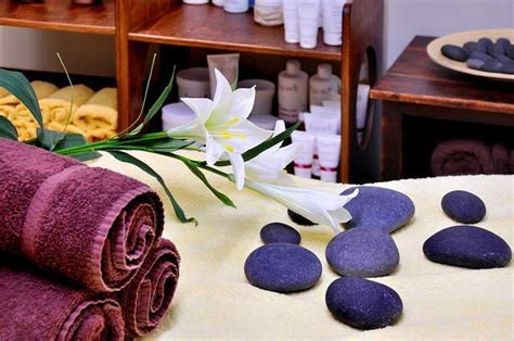 benefits  visiting  professional spa salon filipino doctors
