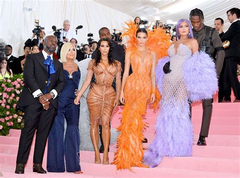 how kylie jenner nailed her met gala 2019 look e news