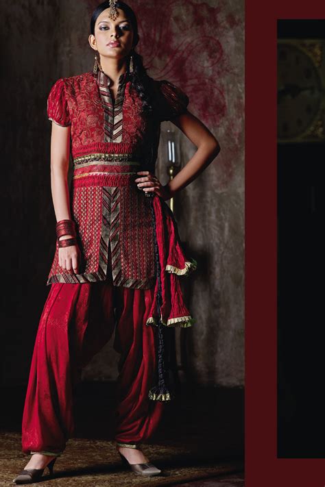 women fashion trends indian salwar suits designs