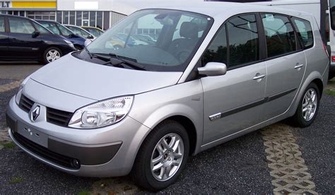 renault scenic review