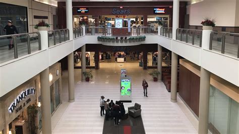 poughkeepsie galleria  close    malls bowling alleys