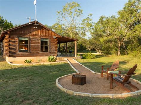 coolest cabin rentals   texas hill country   trips  discover