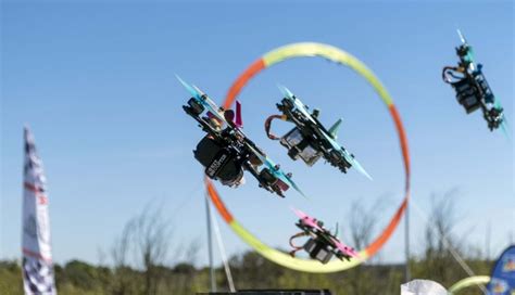 los drones sobrevuelan salamanca en la primera edicion de yecla dron race