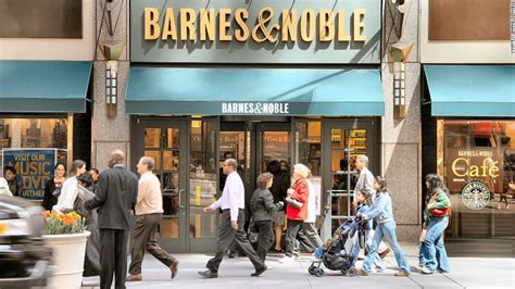 barnes noble chairman plans buyout  companys stores
